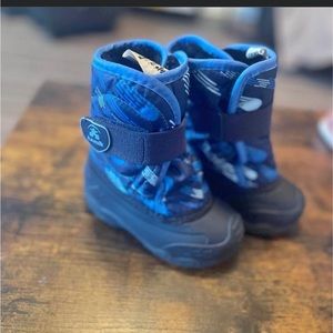 Kamik snow boots 7T